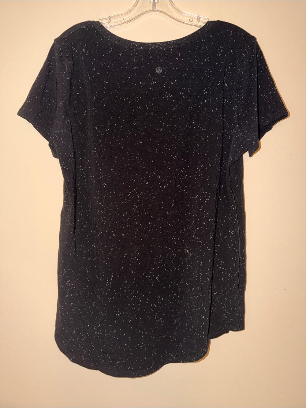 lululemon athletica Black with White Speckle Short-Sleeve Tee